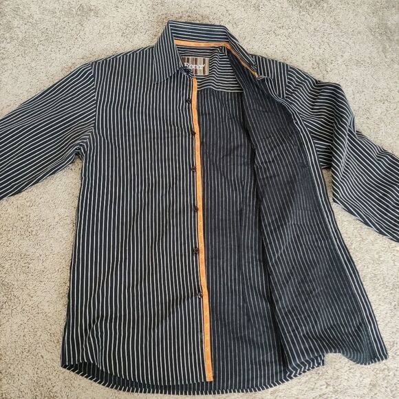 Roar button up shirt  - Picture 7 of 8